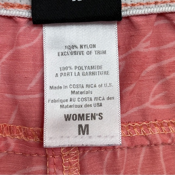 Patagonia Women's Baggies Shorts Coral Leaf Pattern Sz M - Picture 4 of 11